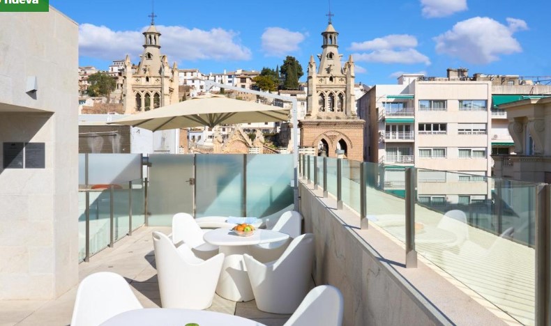Hotel-Macia-Granada-Five-Senses-Rooms