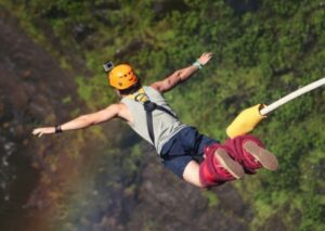 lugares-para-hacer-puenting-en-andalucia-andaluciavibes-com