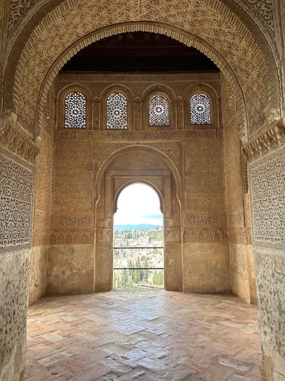 Visita guiada por la Alhambra y los Palacios Nazaríes con entrada Foto galería 2