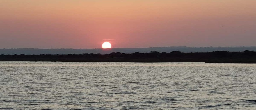 Paseo en barco por la ría de Punta Umbría al atardecer desde Huelva Foto galería 3
