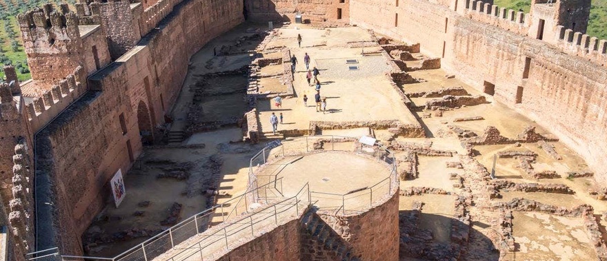 Visita guiada por el Castillo de Baños de la Encina Foto galería 2