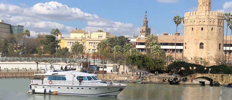 Paseo en barco de lujo en Sevilla Foto galería 3