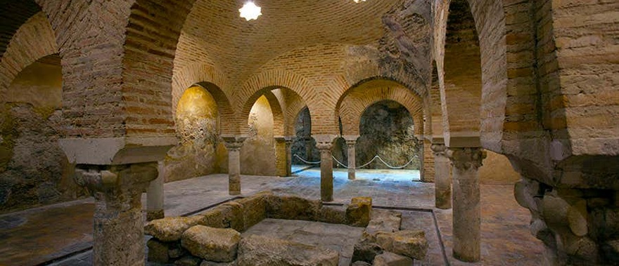Baños Árabes y Palacio de Villardompardo
