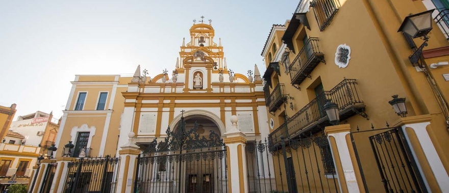Tour por la Macarena + Palacio de las Dueñas