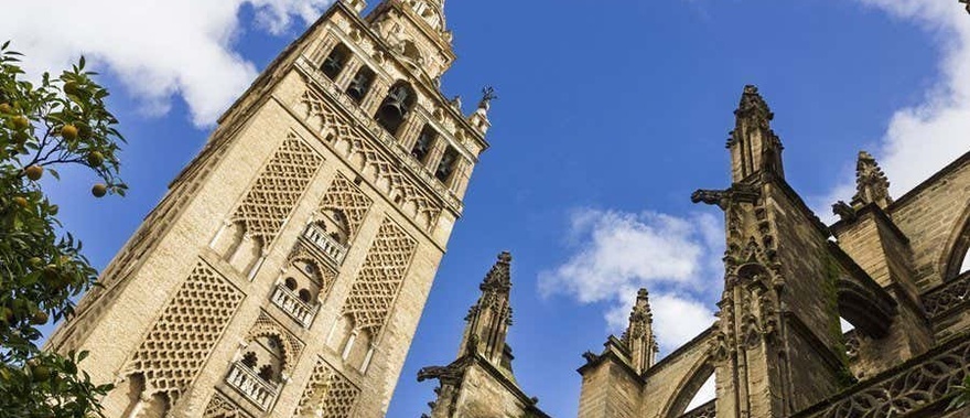 Tour por el Alcázar, la Catedral y la Giralda de Sevilla