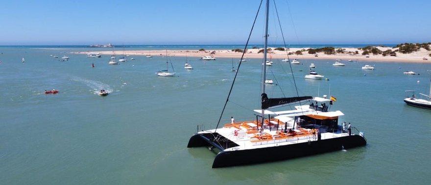 Paseo en catamarán por la bahía de Cádiz