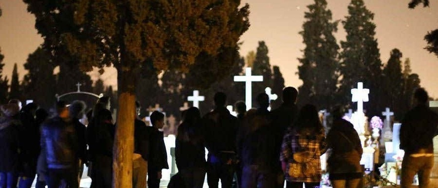 Tour teatralizado nocturno por el cementerio de Sevilla