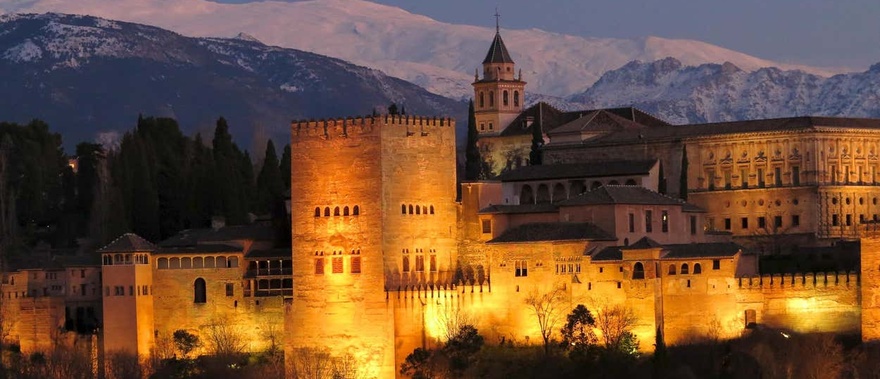 Tour nocturno por la Alhambra y los Palacios Nazaríes Foto galería 1