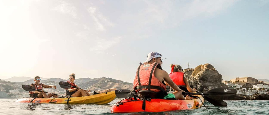 Tour en kayak por Almuñécar