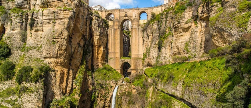 Excursión a Ronda y Setenil de las Bodegas desde la costa del sol Foto galería 3