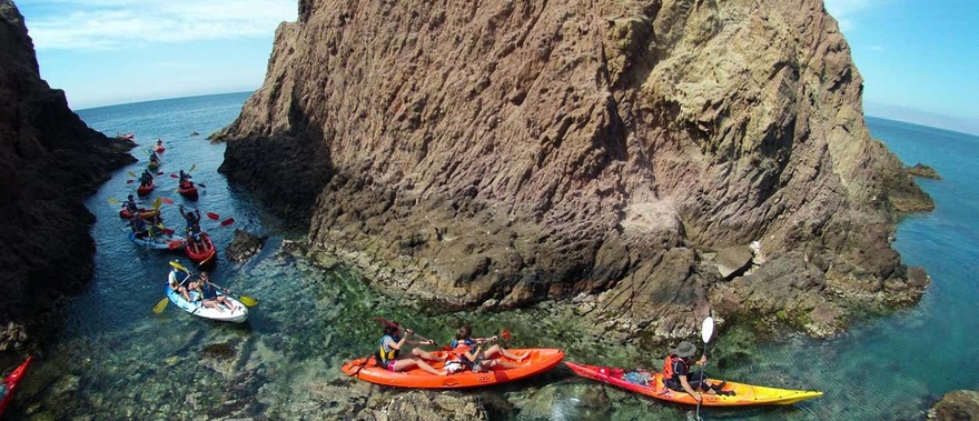 Kayak y snorkel en los Escullos (Parque Cabo de Gata)