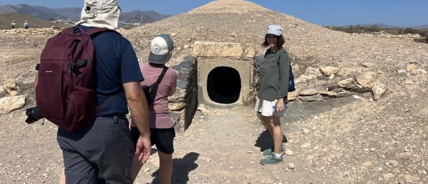 Visita guiada por el yacimiento arqueológico de Los Millares Foto galería 1