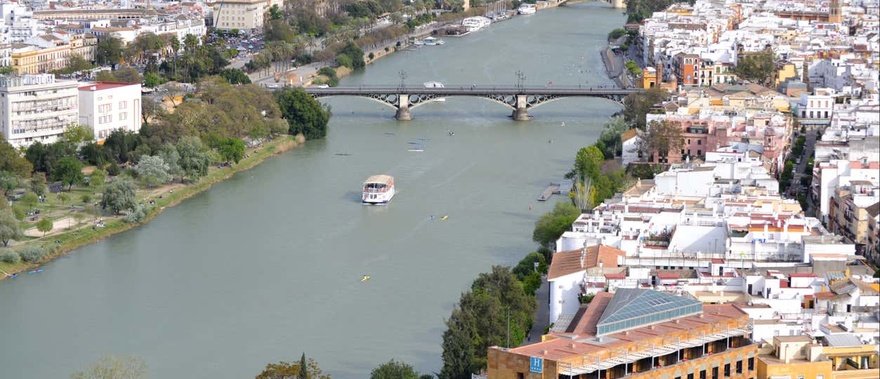 Paseo en barco privado por el río Guadalquivir Foto galería 4