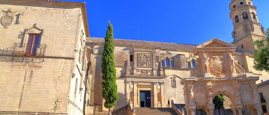Visita guiada por la catedral de Baeza