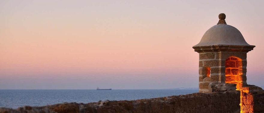 Paseo en catamarán por la bahía de Cádiz al atardecer Foto galería 4