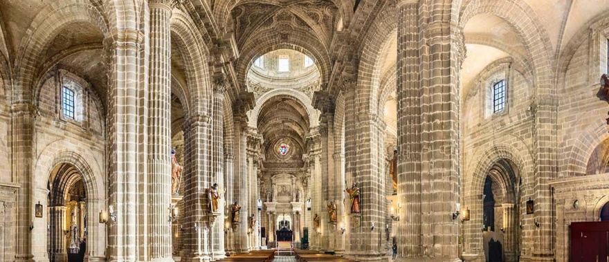 Entrada a la Catedral de Jerez Foto galería 2