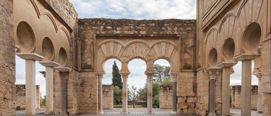 Guided tour of Medina Azahara Gallery Photo 1