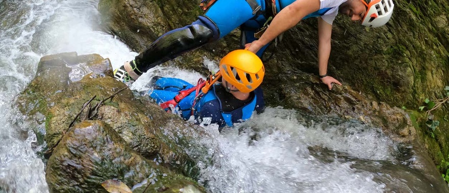 Barranquismo en la Sima del Diablo Foto galería 3