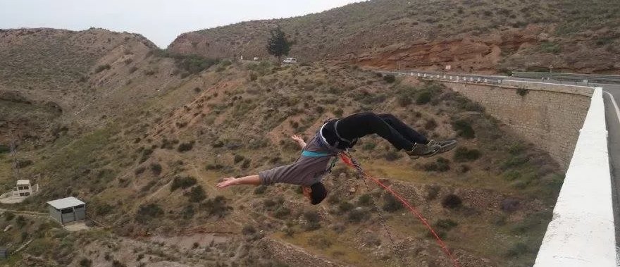 Salto de puenting en Almería