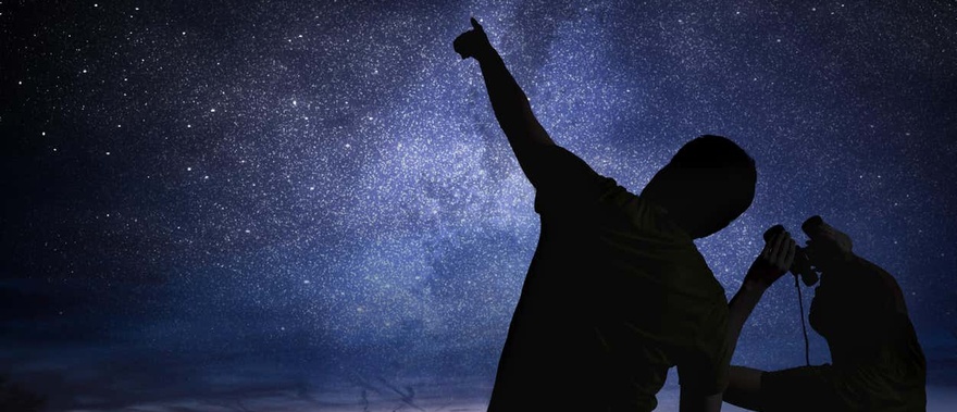 Observación de estrellas en Alájar