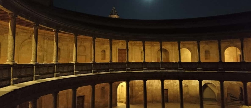 Puesta de Sol Leyendas de la Alhambra Tour guiado