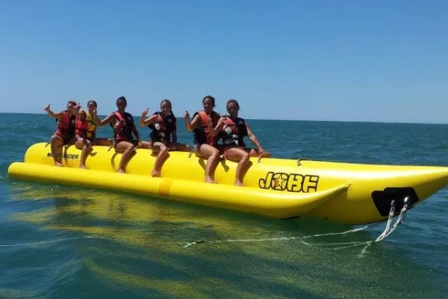 Sesión de Banana Boat en Cádiz