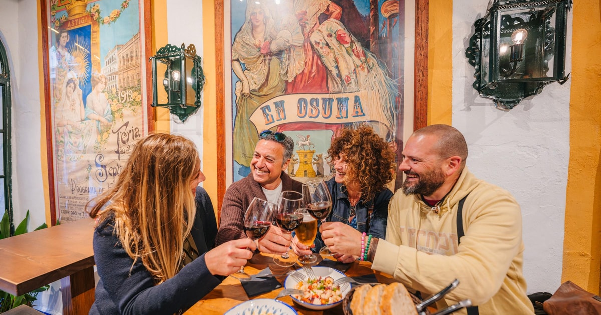 Recorrido gastronómico por Marbella con tapas y bebidas con un local