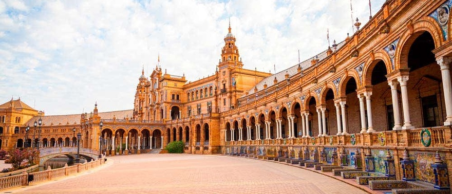 Visita guiada por la Plaza de España y el Parque de María Luisa